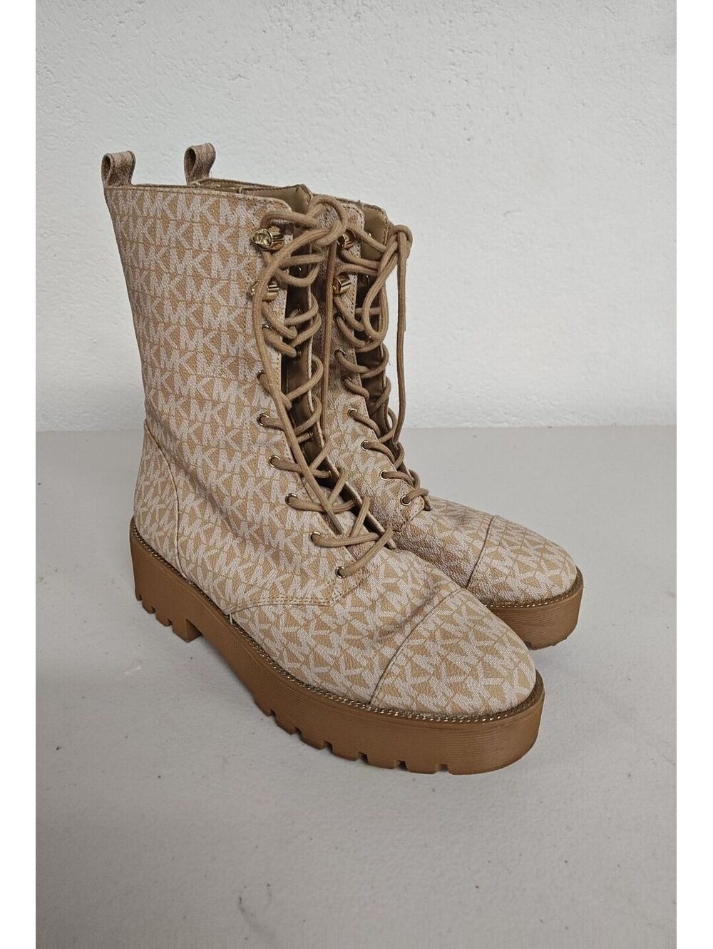 Michael Kors Combat Boots Women 10 Tan Signature Logo Lace-Up Lug Sole Platform